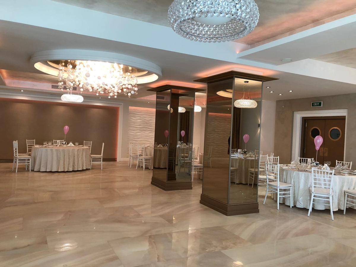 Hotel Sunny Hill Cluj-Napoca Exterior photo